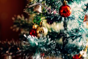 Árbol de navidad orgánico o artificial, una elección que harás al decorar tu casa en Navidad